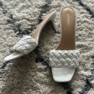 Express Women’s White Heel Size 10